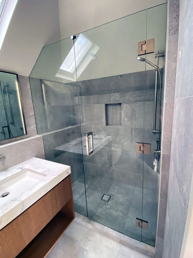 auckland-frameless-shower