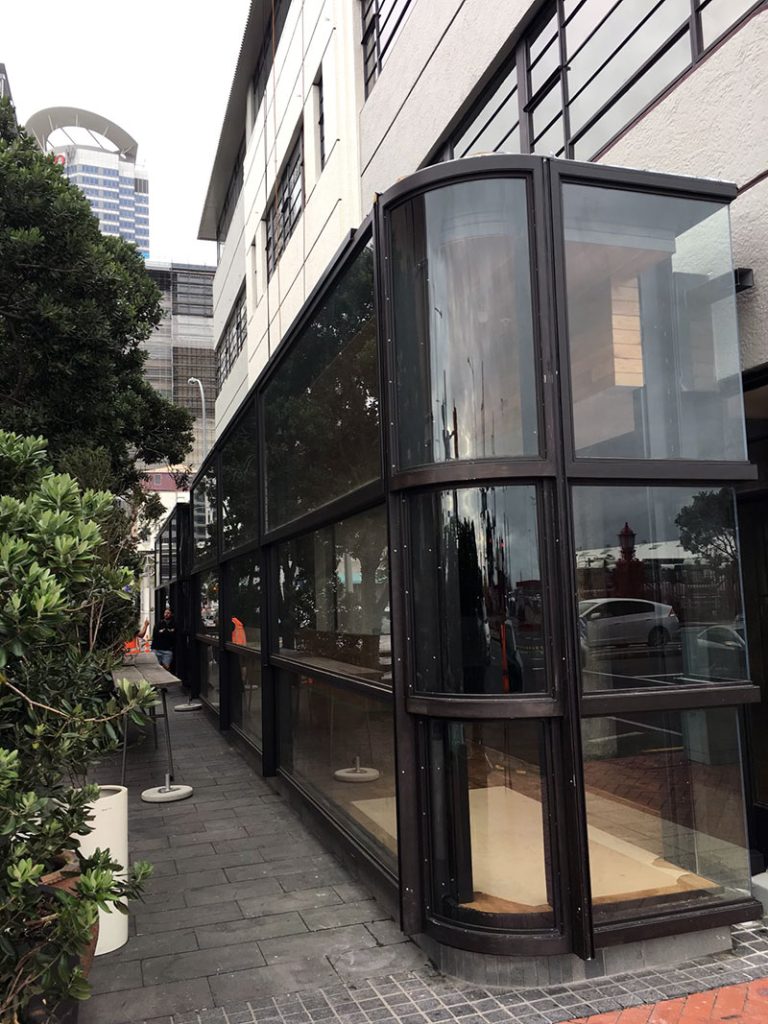 steel-frame-glazing-auckland